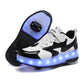LED-beleuchtete Rollschuhe mit abnehmbaren Rädern