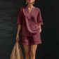 🔥 SOMMER DEAL: -50% 💫 Damen 2-teiliges Set 👚 V-Ausschnitt Top + Shorts – weich, leicht & super komfortabel 🌿